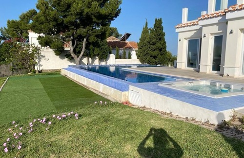 Almunecar House | Holiday house Almuñecar for 1 - 14 persons with 7 bedrooms - Holiday house