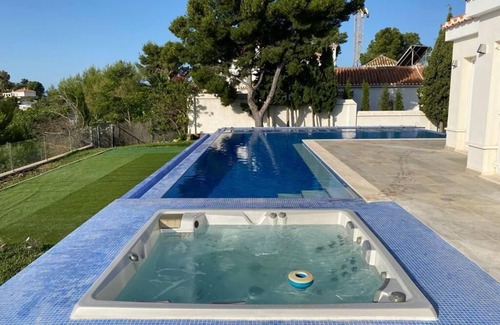 Almunecar House | Holiday house Almuñecar for 1 - 14 persons with 7 bedrooms - Holiday house