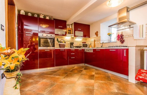 Kras House | Holiday house Dobrinj for 1 - 7 persons with 3 bedrooms - Holiday home