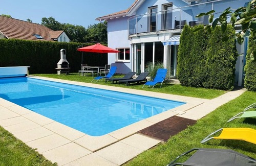 Dottikon House | Holiday house Dottikon for 1 - 10 persons with 4 bedrooms - Detached holiday house