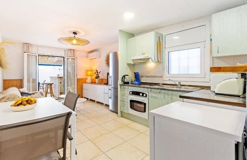 Empuriabrava House | Holiday house Empuriabrava for 1 - 6 persons with 2 bedrooms - Holiday home