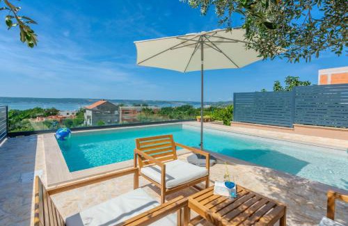 Maslenica Villa | Holiday house Gloria Patri
