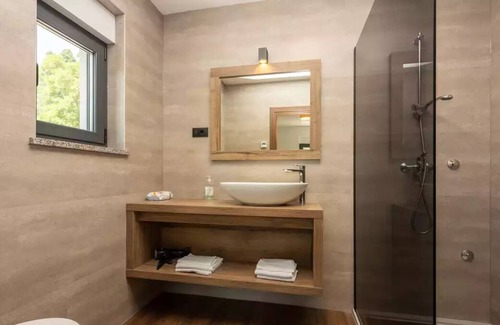 Novi Vinodolski House | Holiday house Gornji Zagon for 2 - 8 persons with 3 bedrooms - Holiday home