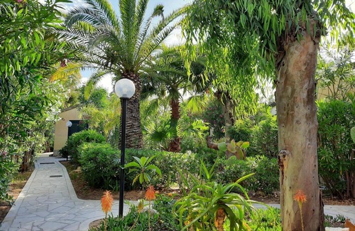 Marina di Modica House | Holiday house Marina di Modica for 1 - 4 persons with 2 bedrooms - Holiday home