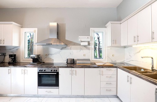 Limni House | Holiday house Kerkyra for 1 - 8 persons with 4 bedrooms - Holiday house