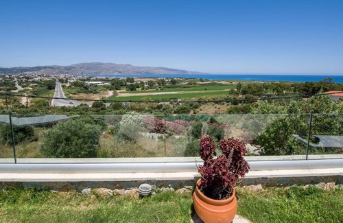 Kolymbari House | Holiday house Maleme Kriti for 1 - 8 persons with 4 bedrooms - Holiday house