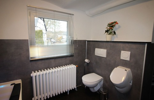 Ortsmitte House | Holiday house near Winterberg with sauna and whirlpool up to 12 people