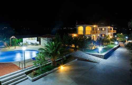 Paralio Astros House | Holiday house Paralion Astros for 1 - 4 persons with 3 bedrooms - Row house