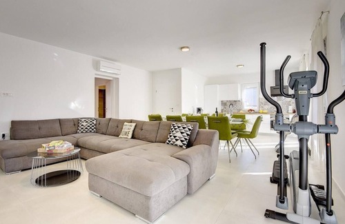 Sikici House | Holiday house Pula for 1 - 10 persons with 4 bedrooms - Holiday home