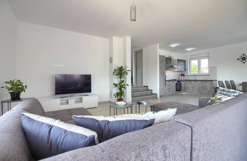 Sikici House | Holiday house Pula for 1 - 8 persons with 4 bedrooms - Holiday home