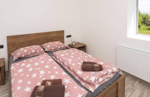 Drnis House | Holiday house Siveric for 1 - 8 persons with 4 bedrooms - Holiday house