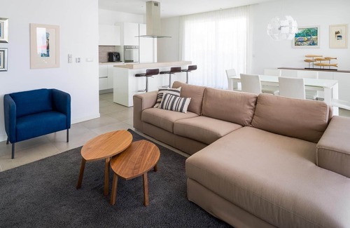 Slatine House | Holiday house Slatine for 1 - 12 persons with 6 bedrooms - Holiday home
