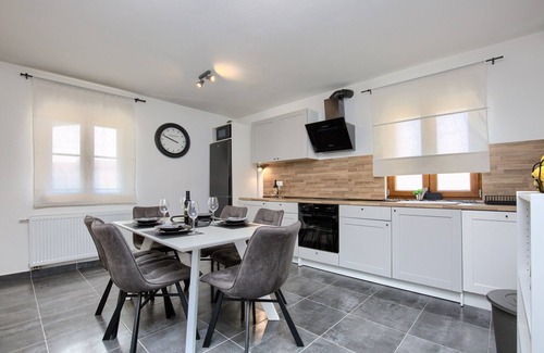 Loborika Ski Chalet | Holiday House Ulika with Private Pool