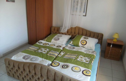 Balatonszarszo House | Holiday house with pool, house 1 with pool Basic price up to 5 pers. Occupancy.