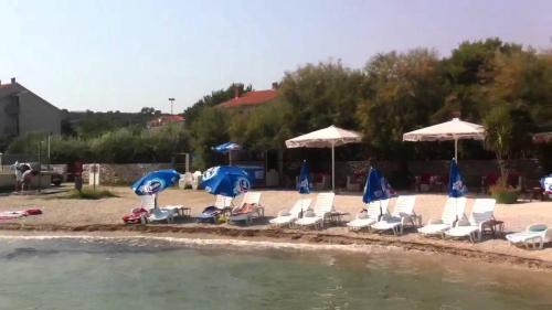 Kastel Stafilic House | Holiday house with a parking space Kastel Stafilic, Kastela - 23408