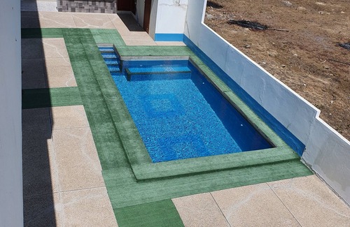 Ballenita House | Holiday house with swimming pool facing the sea