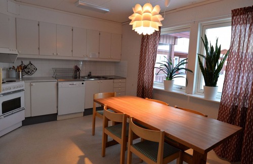 Umea Apartment | Holiday in the countryside 10 minutes outside Umeå