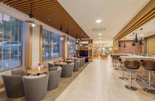 Lara Hotel | Holiday Inn Antalya - Lara, an IHG Hotel