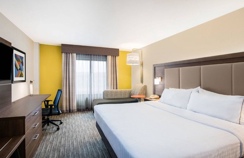 Downtown Albany Hotel | Holiday Inn Express Albany Downtown, an IHG Hotel