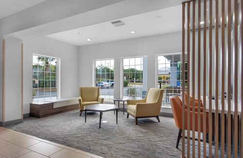 Crystal Beach Hotel | Holiday Inn Express Destin E - Commons Mall area by IHG