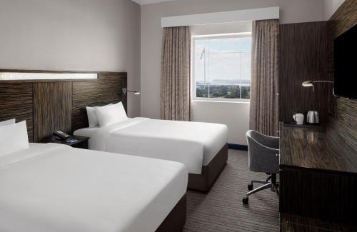 Al Mina Hotel | Holiday Inn Express Dubai, Jumeirah by IHG