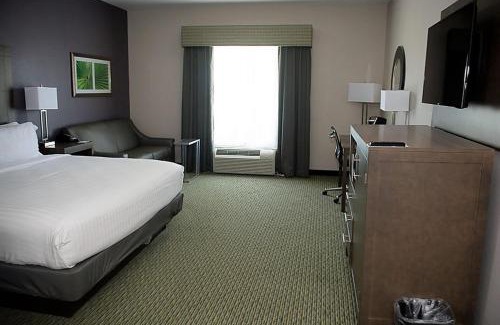 Port Aransas Hotel | Holiday Inn Express Hotel and Suites Port Aransas/Beach Area by IHG
