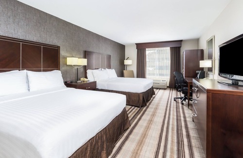 Midway-Pacific Highway Hotel | Holiday Inn Express San Diego - SeaWorld Area by IHG