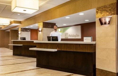 Gaithersburg Hotel | Holiday Inn Gaithersburg by IHG