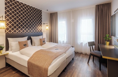 East Fasanenhof Hotel | Holiday Inn - the niu, Mesh Stuttgart Messe by IHG