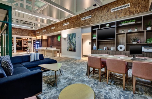 Northeast Virginia Beach Hotel | Holiday Inn Va Beach-Oceanside (21st St) by IHG