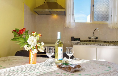Faja da Ovelha House | Holiday Home 'Home Thomas' with Sea View, Wi-Fi and Air Conditioning