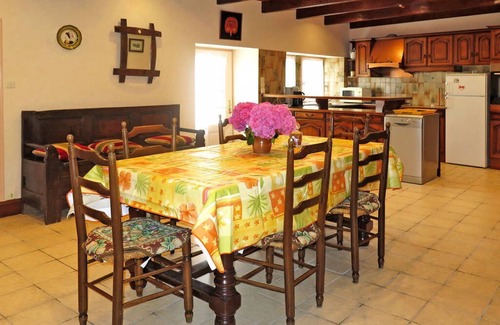 Plomeur Cottage | Holiday Rental: Cottage Le Clos des deux fontaines