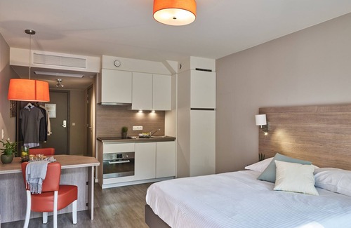Houthalen Apartment | Holiday studio for 2 people at domain Hengelhoef