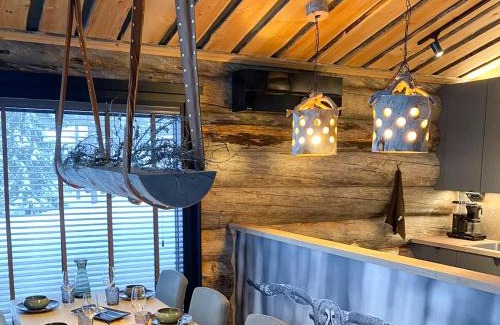 Kehys-Kainuu Villa | Holiday Villa Karhunkelo - sis 4 kpl hissilippuja