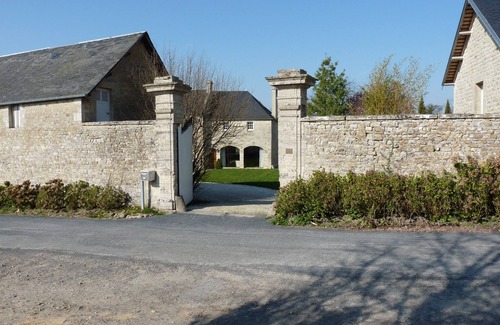 Vaux-sur-Seulles House | holiday villas 8 people in very beautiful old renovated farmhouse