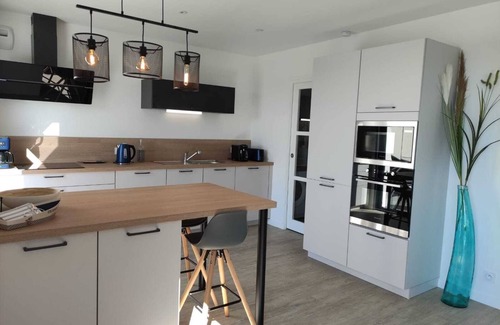 Plouharnel House | Holidays family property, 3 bedrooms