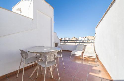 La Trinidad Apartment | Holidays2Malaga Studios Juan de Mena