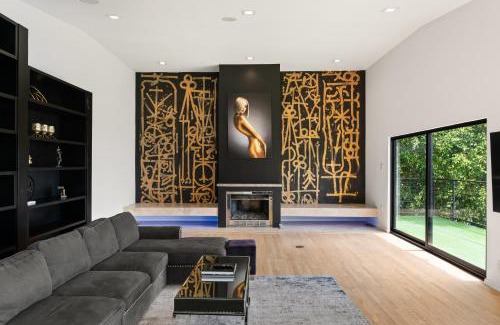 Hollywood Hills West Villa | Hollywood Hills Luxe Escape