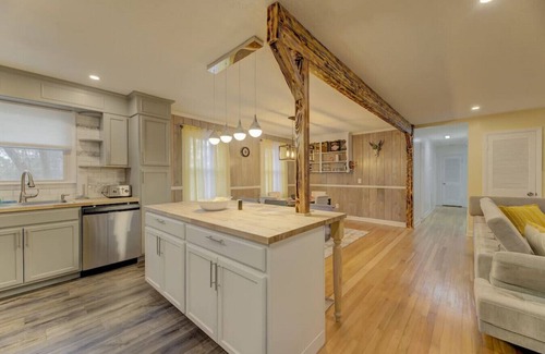 Eau Claire House | Home Away From Home - 3 BR in Columbia, SC