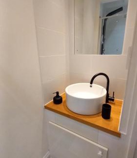 Ashford House | Home Away From Home