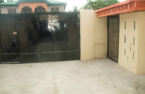 Alimosho House | Home Away from Home in Gowon Estate -07012849280