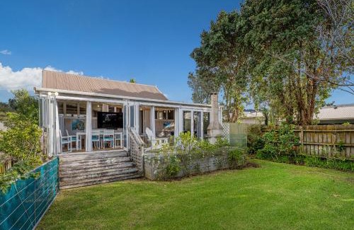 Whangamata House | Home Away From Home In Whangamata