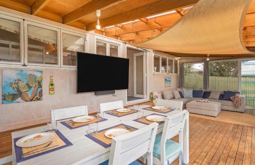 Whangamata House | Home Away From Home In Whangamata