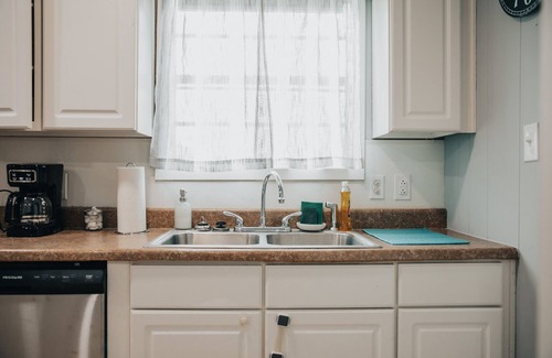 Westlake House | Home Away from Home! Located in Central Westlake!
