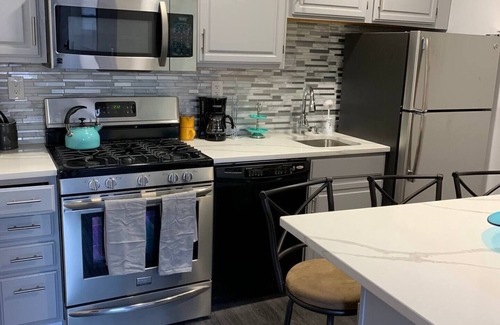 Livingston Apartment | Home away from Home in Livingston NJnn