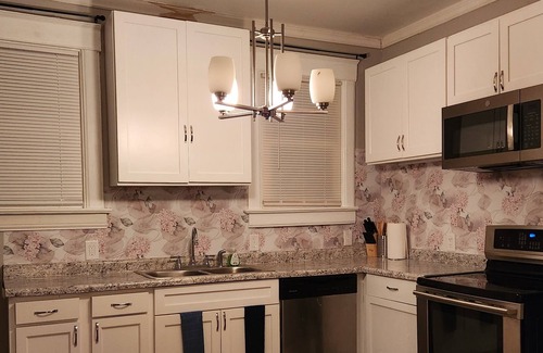 Peoria House | Home Away From Home