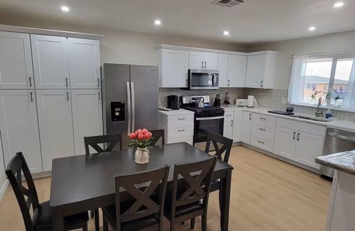 El Paso House | Home away from home! West El Paso.