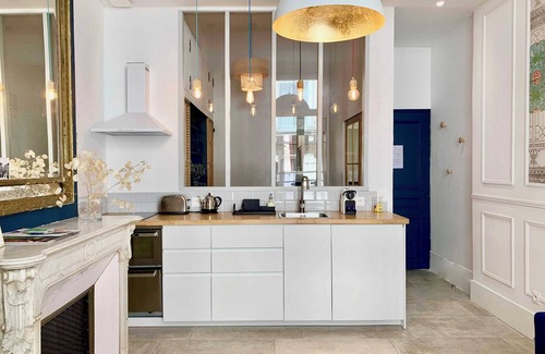 Montpellier City-Centre Apartment | Home Chic Home Les Suites de La Comédie