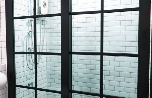 Old City Hotel | Home De Bear