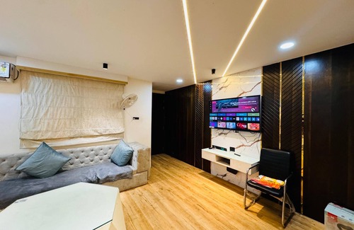 Ujjain Apartment | Home Escape Elite 1BHK Penthouse